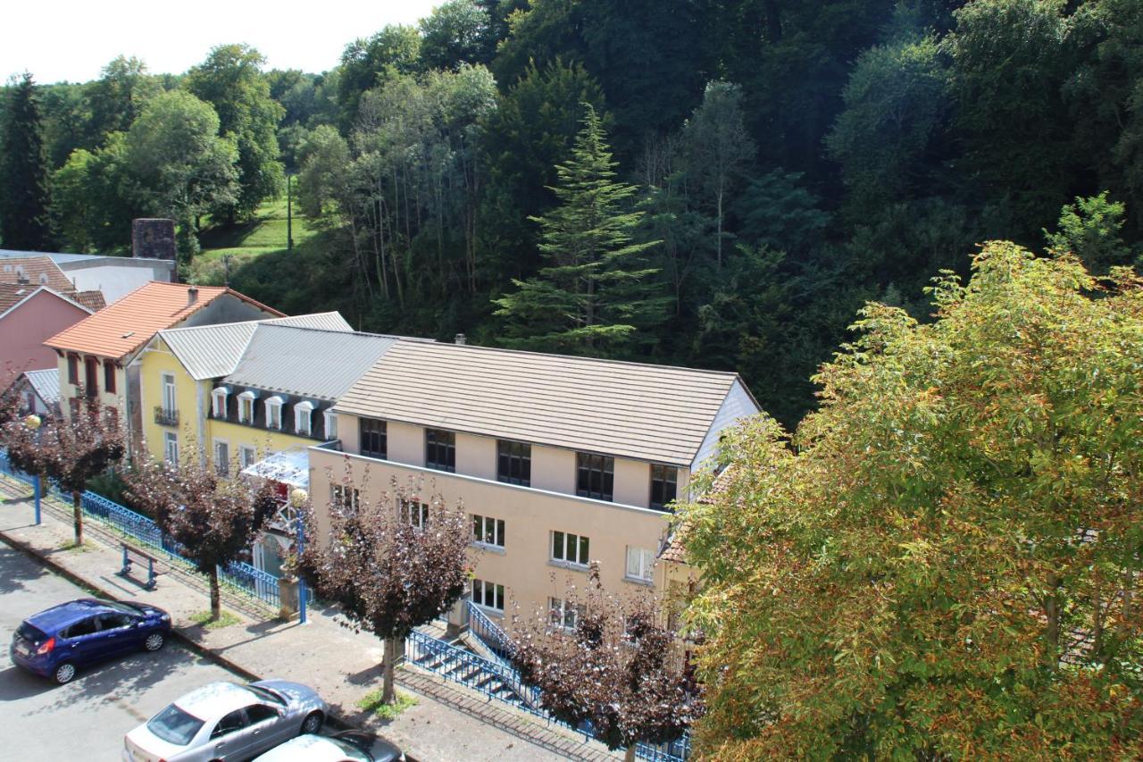 Studio 3 étoiles rénové, lumineux et cosy à 2 pas des thermes dans immeuble atypique Capvern Exterior foto